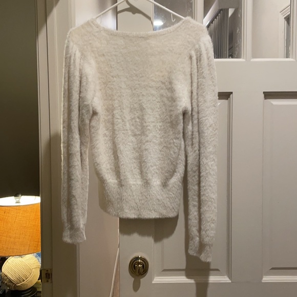 ASTR the label white winter sweater - Picture 2 of 2